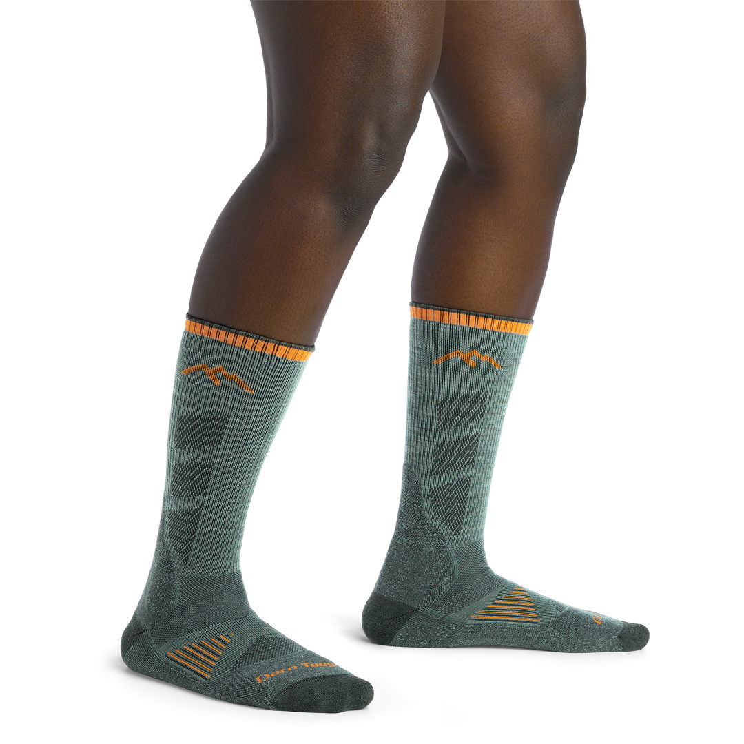 Hunting Boot socks right angle view in seafoam on foot