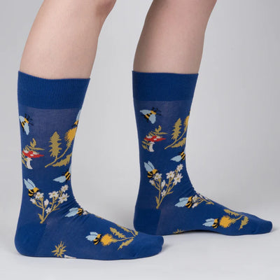 Let It Bee Crew Socks | Men's