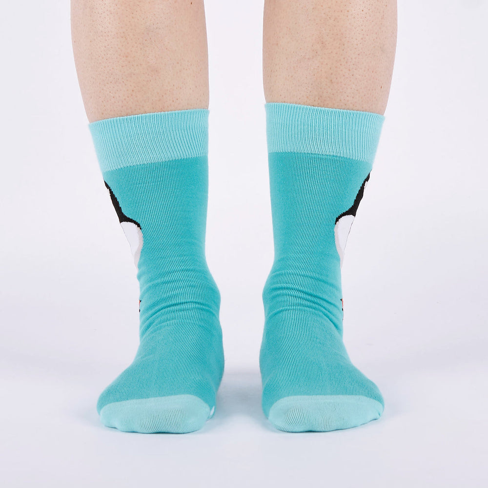 Men's puffin crew socks worn, front view