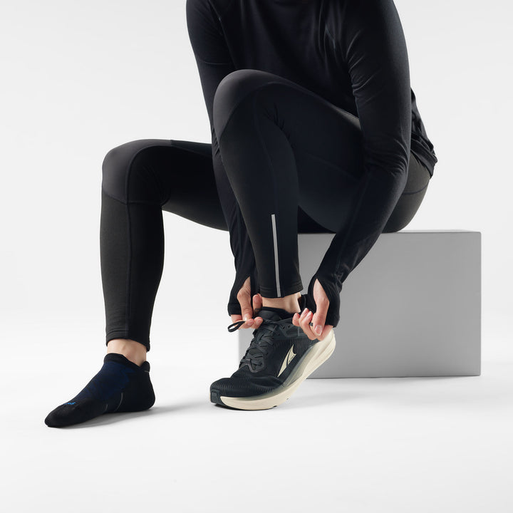 Smartwool Run Targeted Cushion Low No Show Socks in Black