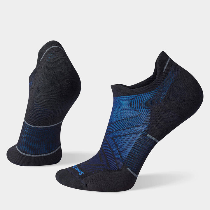 Smartwool Run Targeted Cushion Low No Show Socks in Black - right foot view