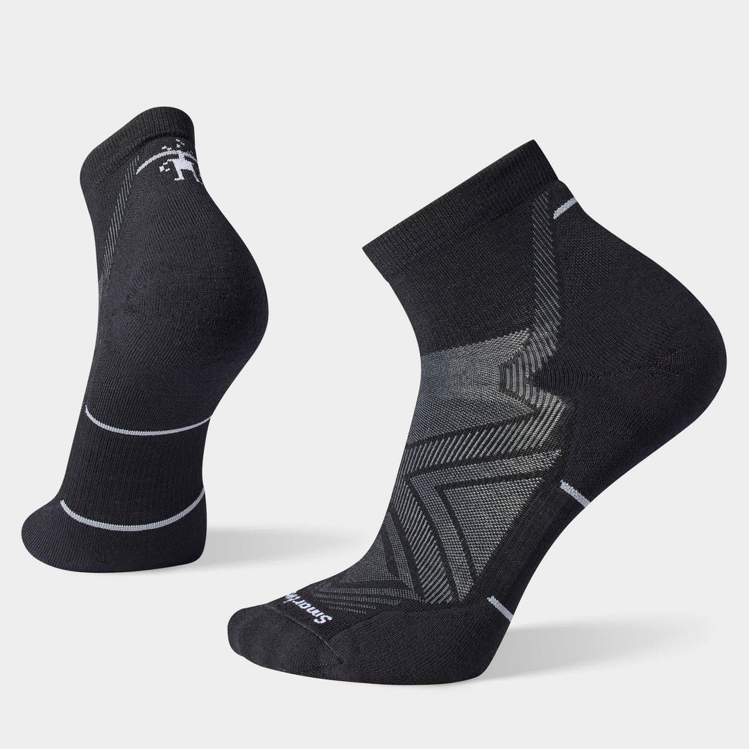 Smartwool Run Targeted Cushion Ankle Socks in Black - right foot view