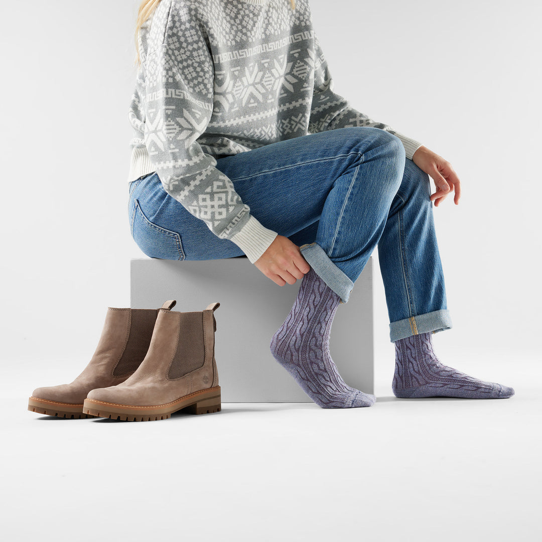Smartwool Everyday Cable Crew Socks in Chalk violet