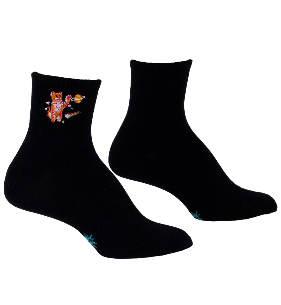 Men's space cat quarter crew socks in black with embroidered cat and planet, flat pair shot