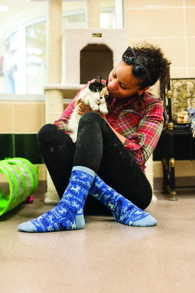 Blue Q - Dogs! Crew Socks | Women's - Knock Your Socks Off