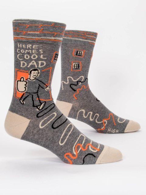 Blue Q - Here Comes Cool Dad Crew Socks | Men's - Knock Your Socks Off